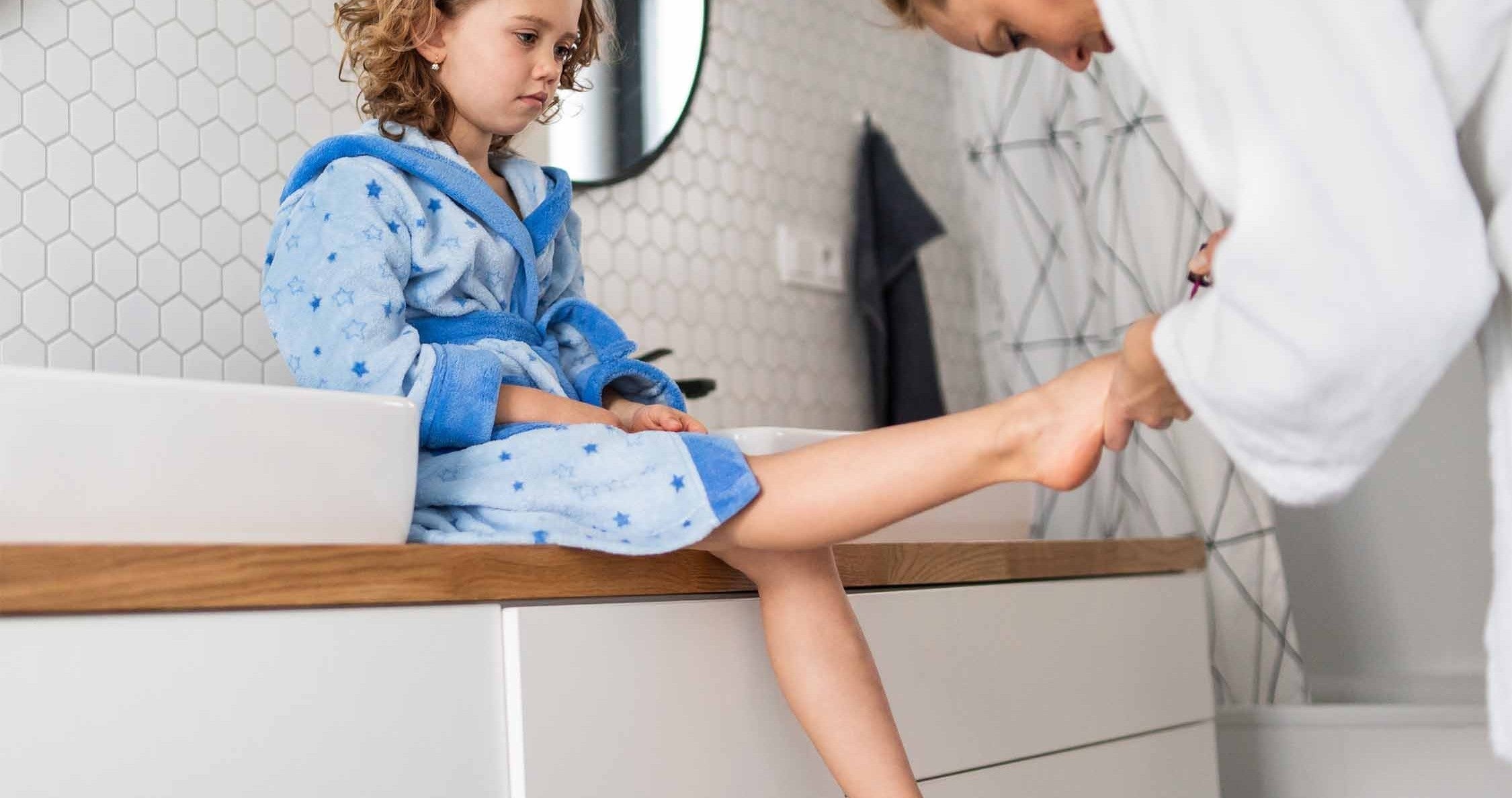 6 Practical Tips to Teach Kids to Wipe Properly